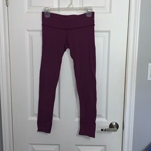 Lululemon purple leggings Sz 4